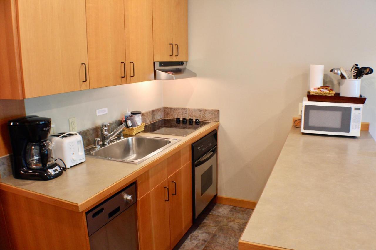 Crystal Chalets Greenwater Luaran gambar