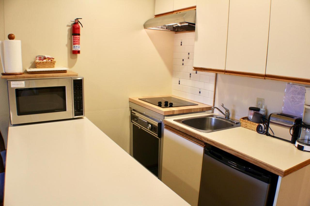 Crystal Chalets Greenwater Luaran gambar